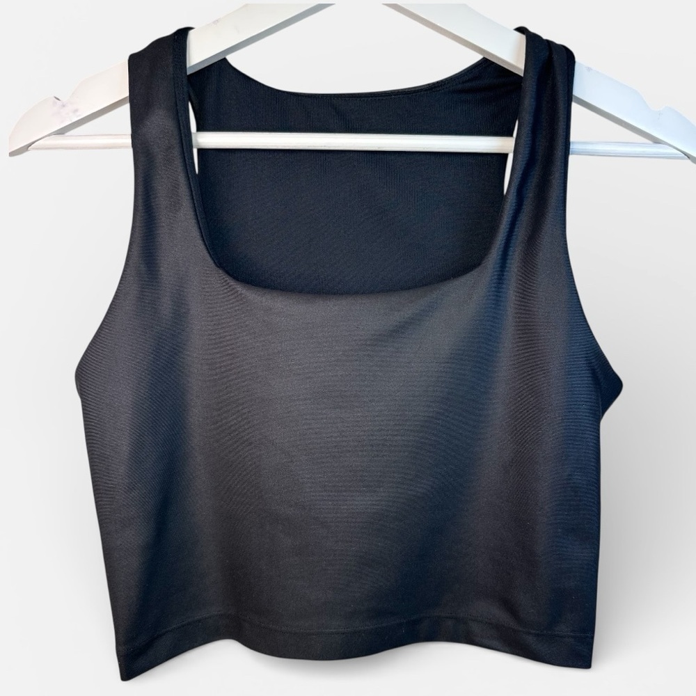 Marika Tine Longline Mid Impact Black Shiny Metallic Sports Bra Tank Top Small